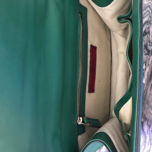 Valentino B-Rockstud in Emerald Green with boho fringe Strap - Picture 5 of 5